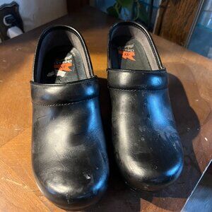 Dansko Professional/Workwear Black Leather Clogs with XP insole